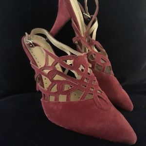 Vintage Style Magenta Suede High Heels